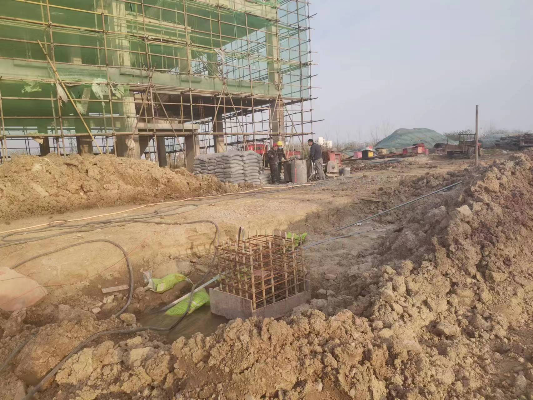 岚县当桥梁出现裂缝的时候应该及时加固修补